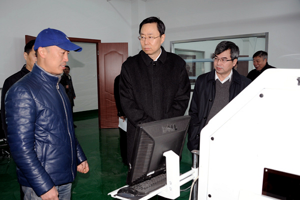 泰州市委書記、市人大常委會(huì)主任藍(lán)紹敏蒞臨公司調(diào)研項(xiàng)目建設(shè)情況